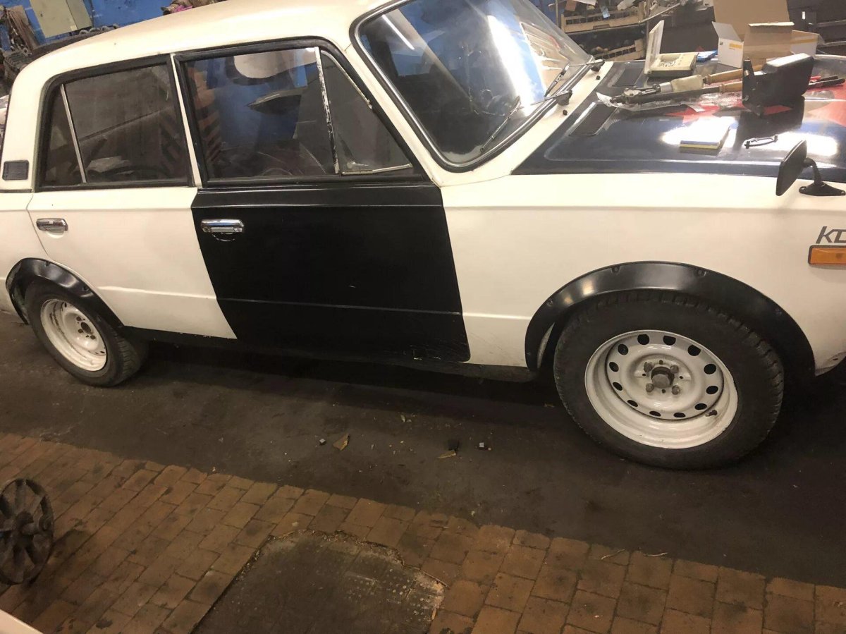 Фендеры на ВАЗ 2106