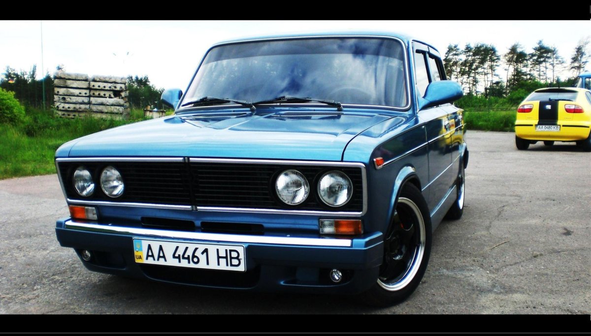 ВАЗ 2107 С бамперами от ВАЗ 2103