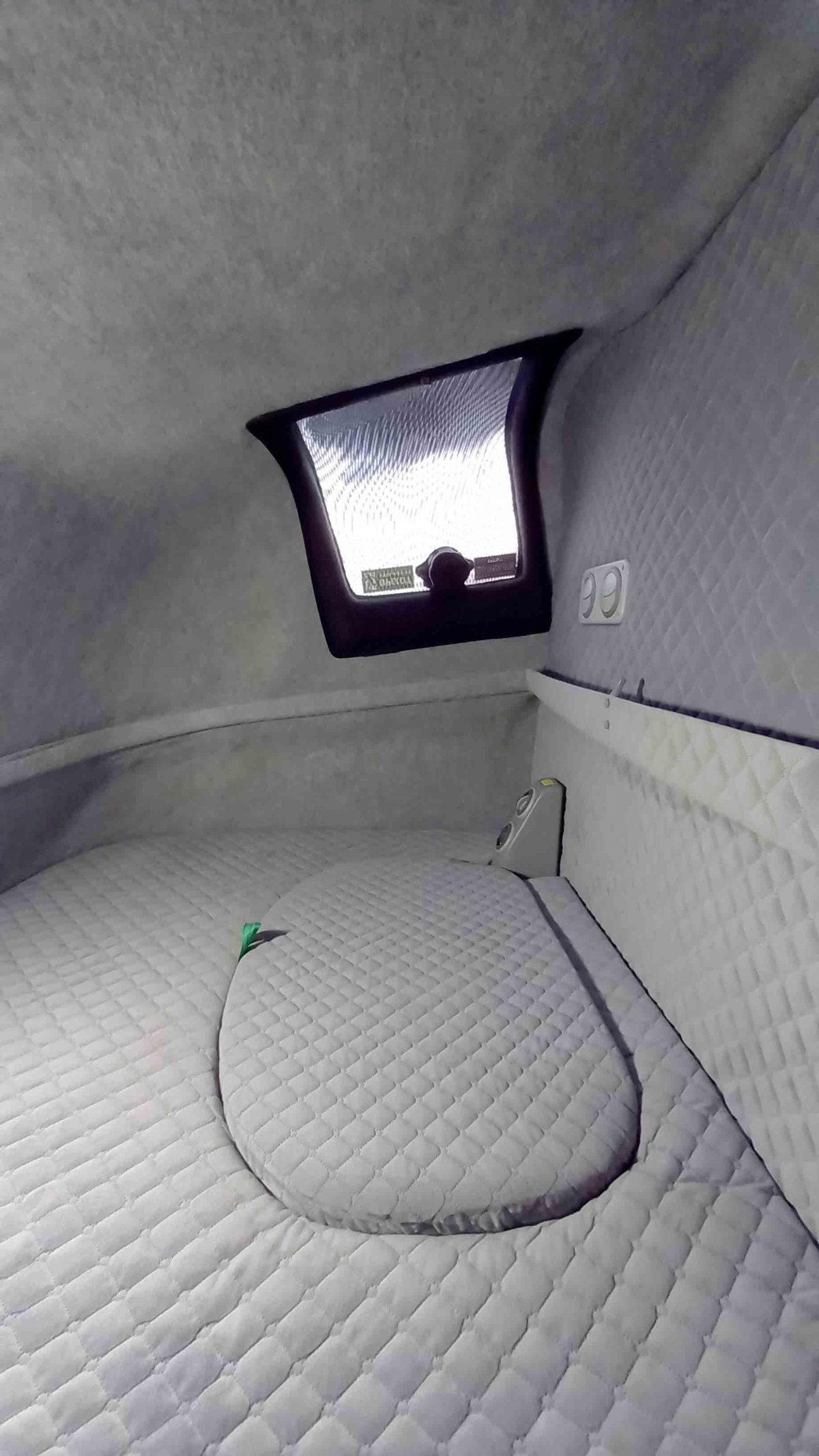 Лампочка вежливый свет на спальник Абри Дакар