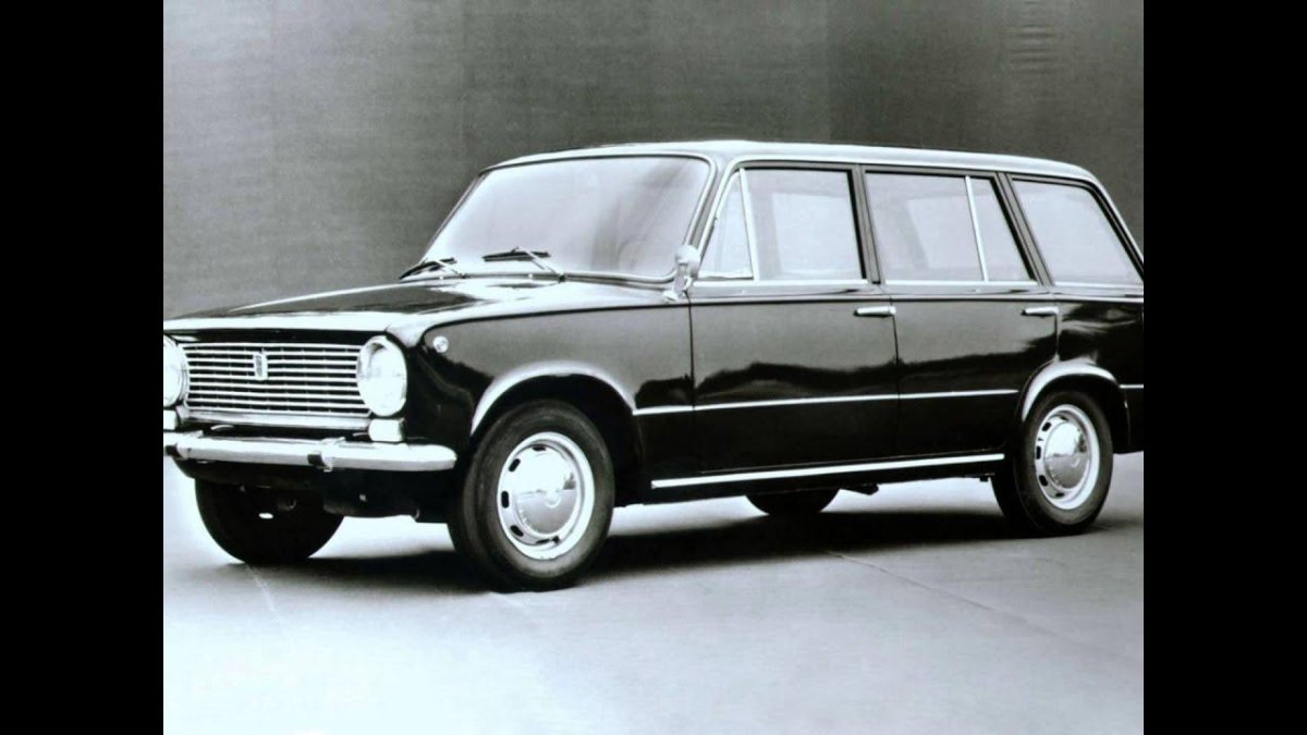 Fiat 124 и ВАЗ 2101