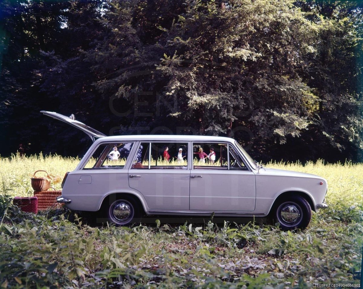 Фиат 124 familiare