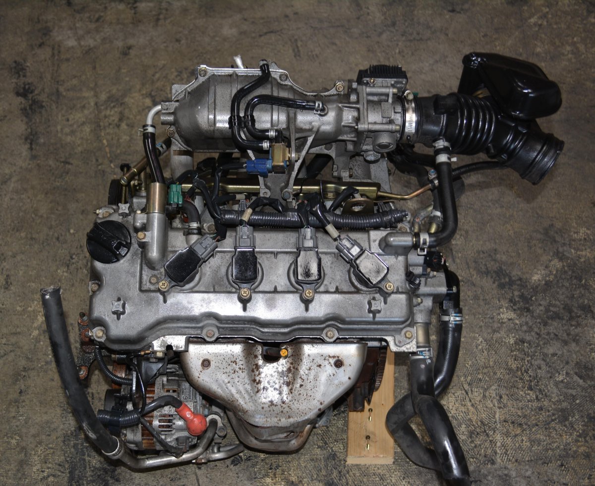 Двигатель Ниссан qg18de