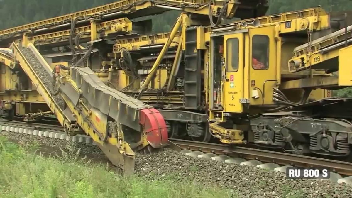 РМ-80 щебнеочистительная машина