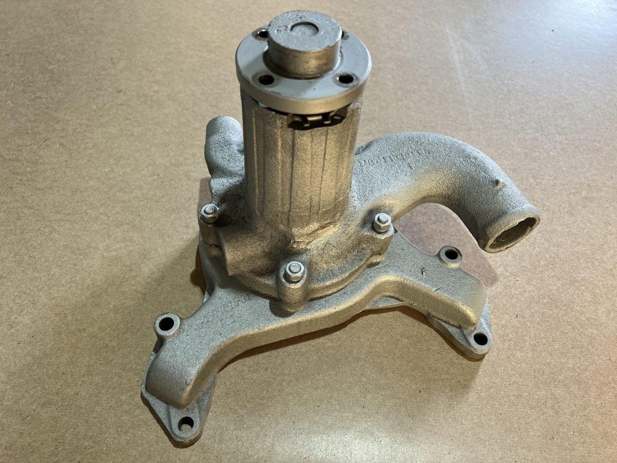 Помпа ЗИЛ 131