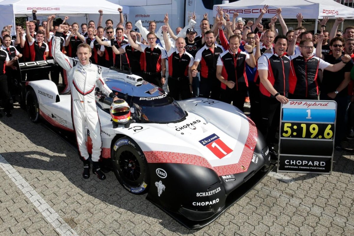 Porsche 919 Hybrid EVO Нюрбургринг