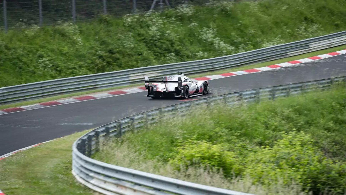 Porsche 919