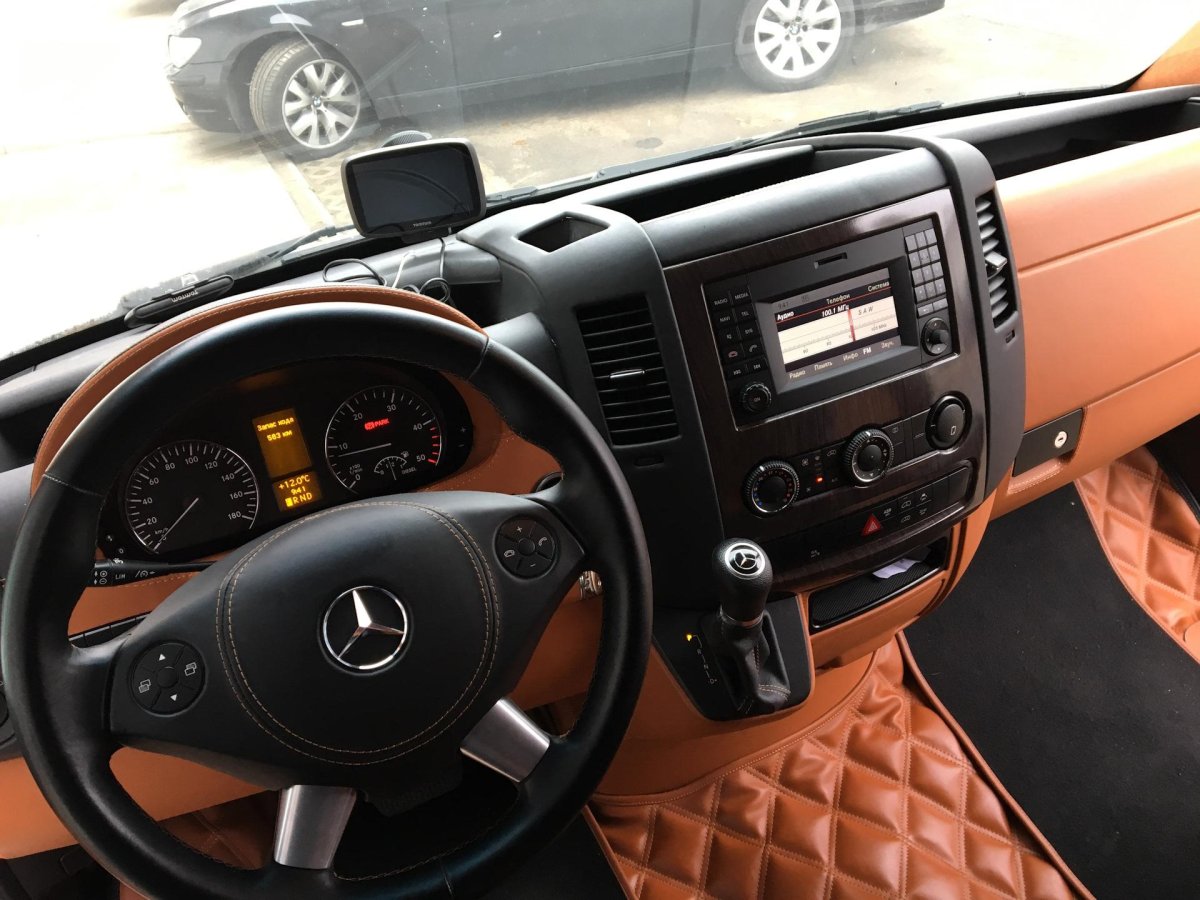 Mercedes-Benz Sprinter, 2007 салон