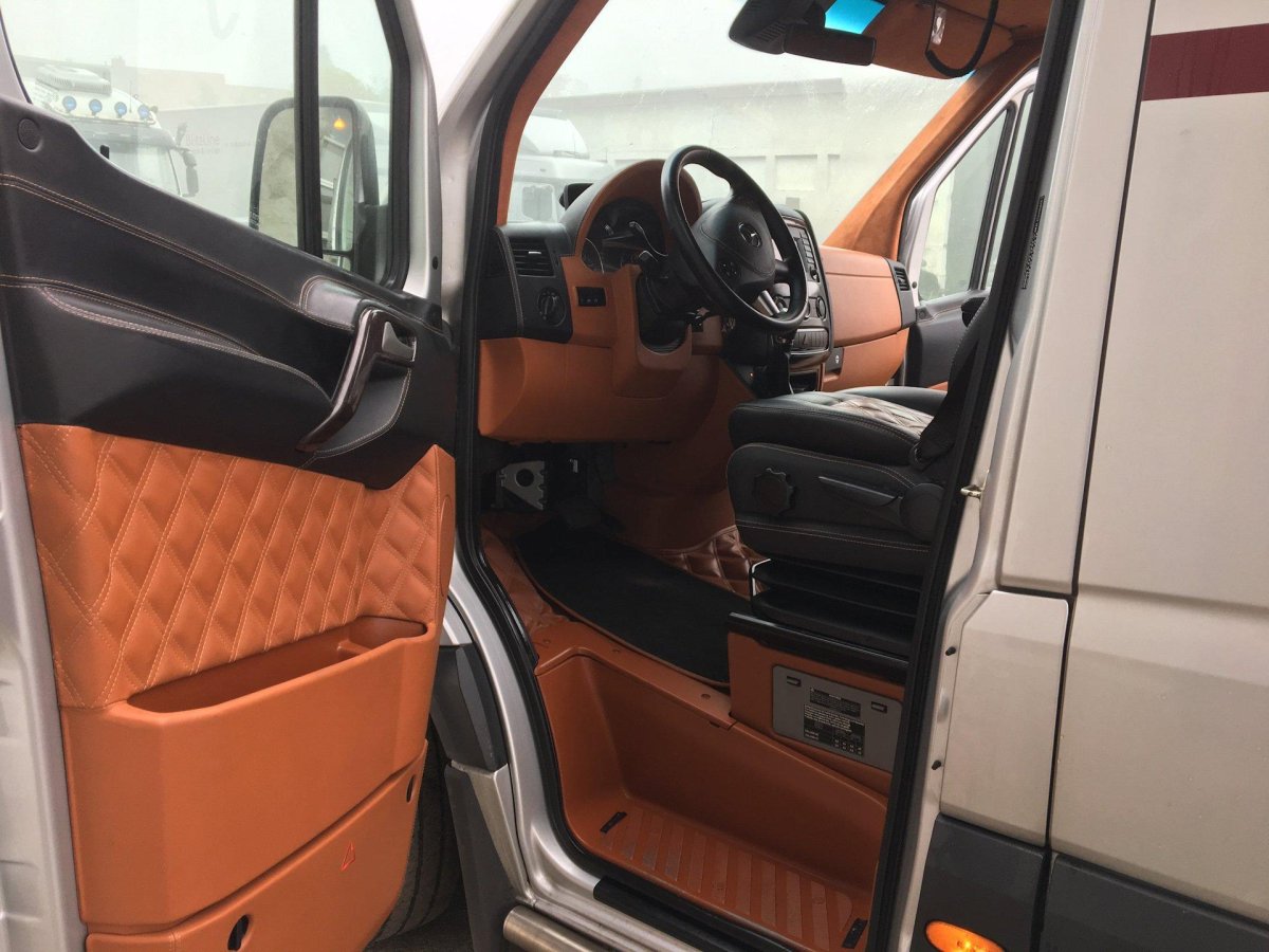 Спринтер 906 салон