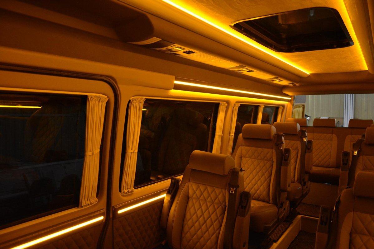 Mercedes Benz Sprinter 2021 салон