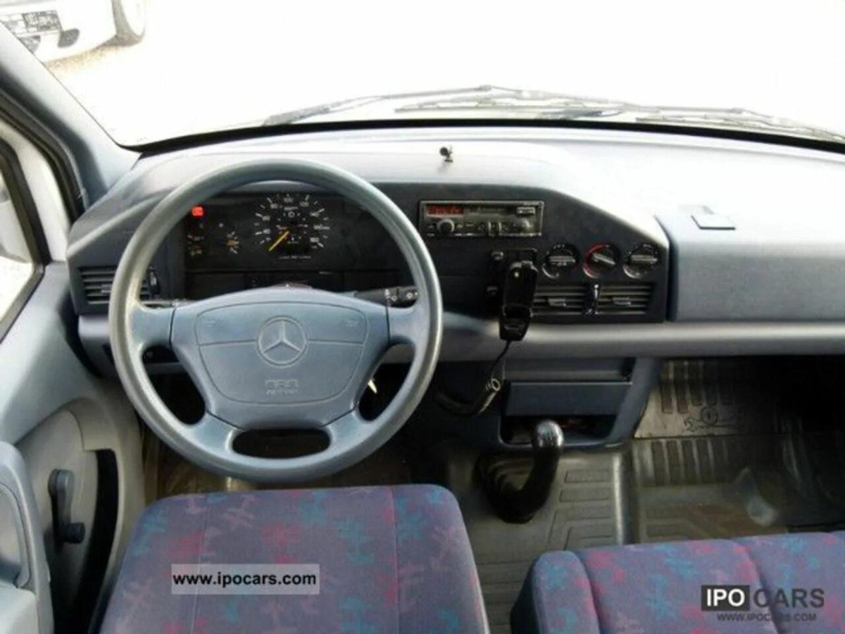 Mercedes Sprinter 1995 салон
