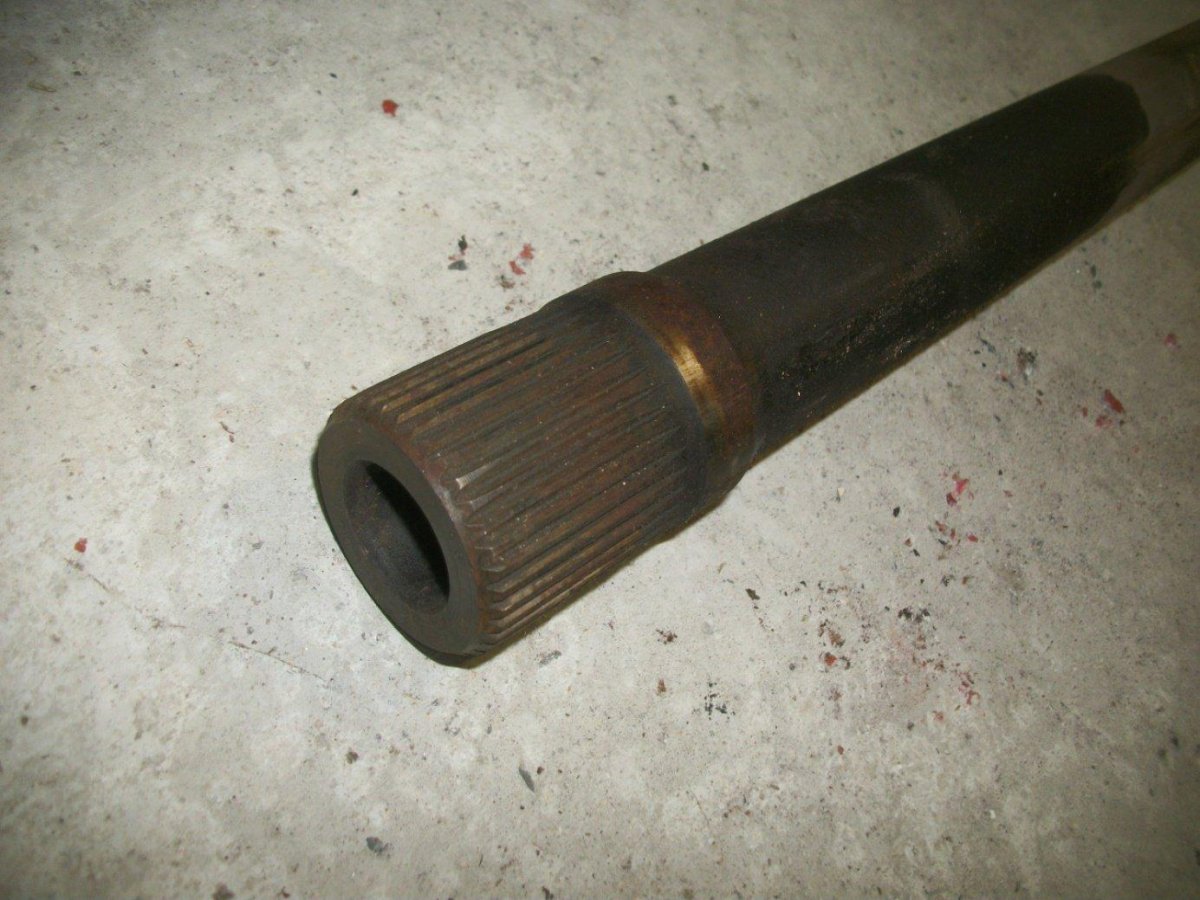 Полуось на Вольво грузовой