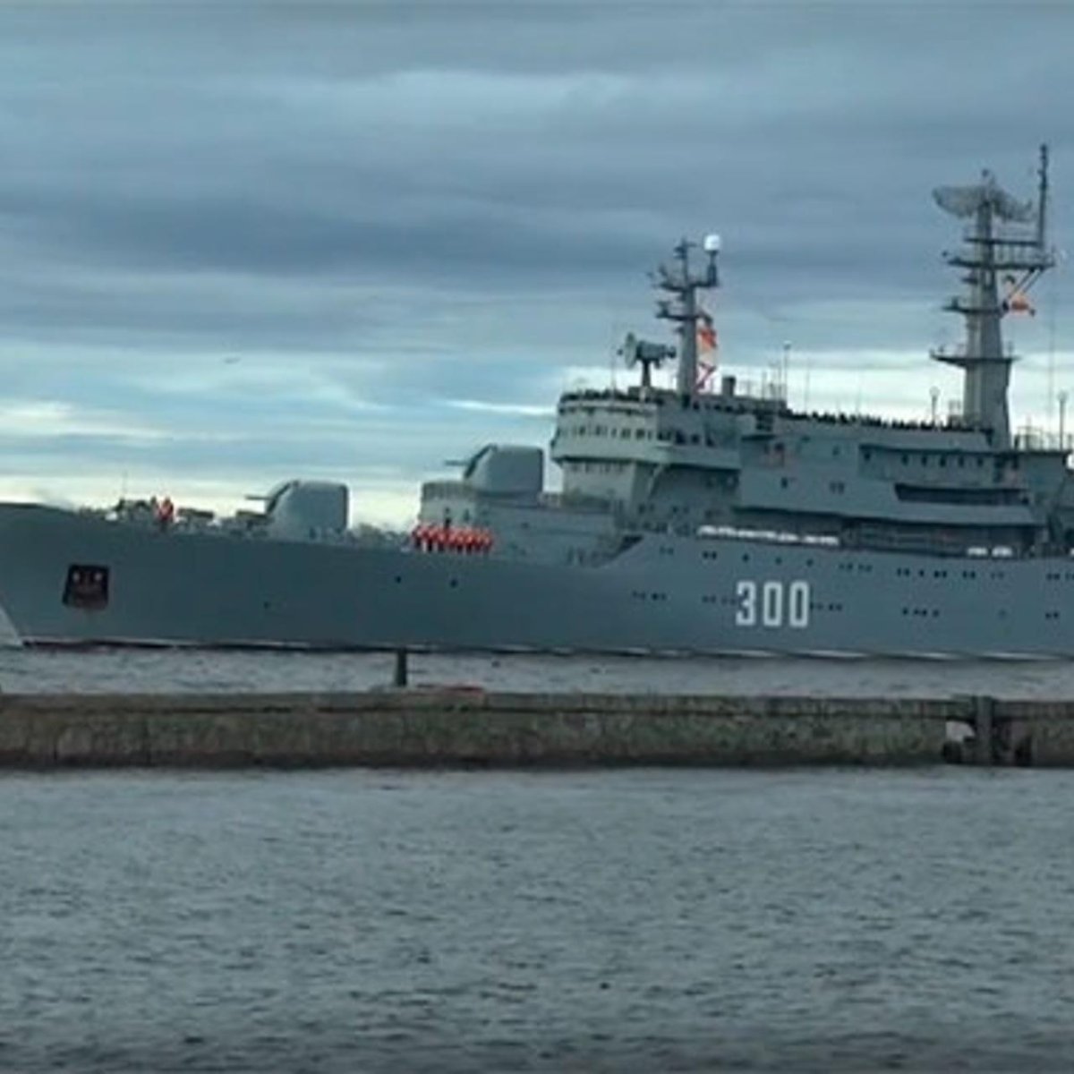 Корабль Смольный Кронштадт