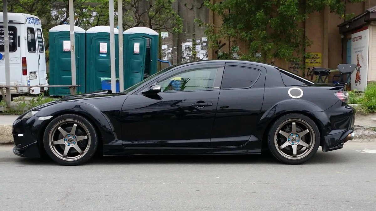 Мазда рх8 черная