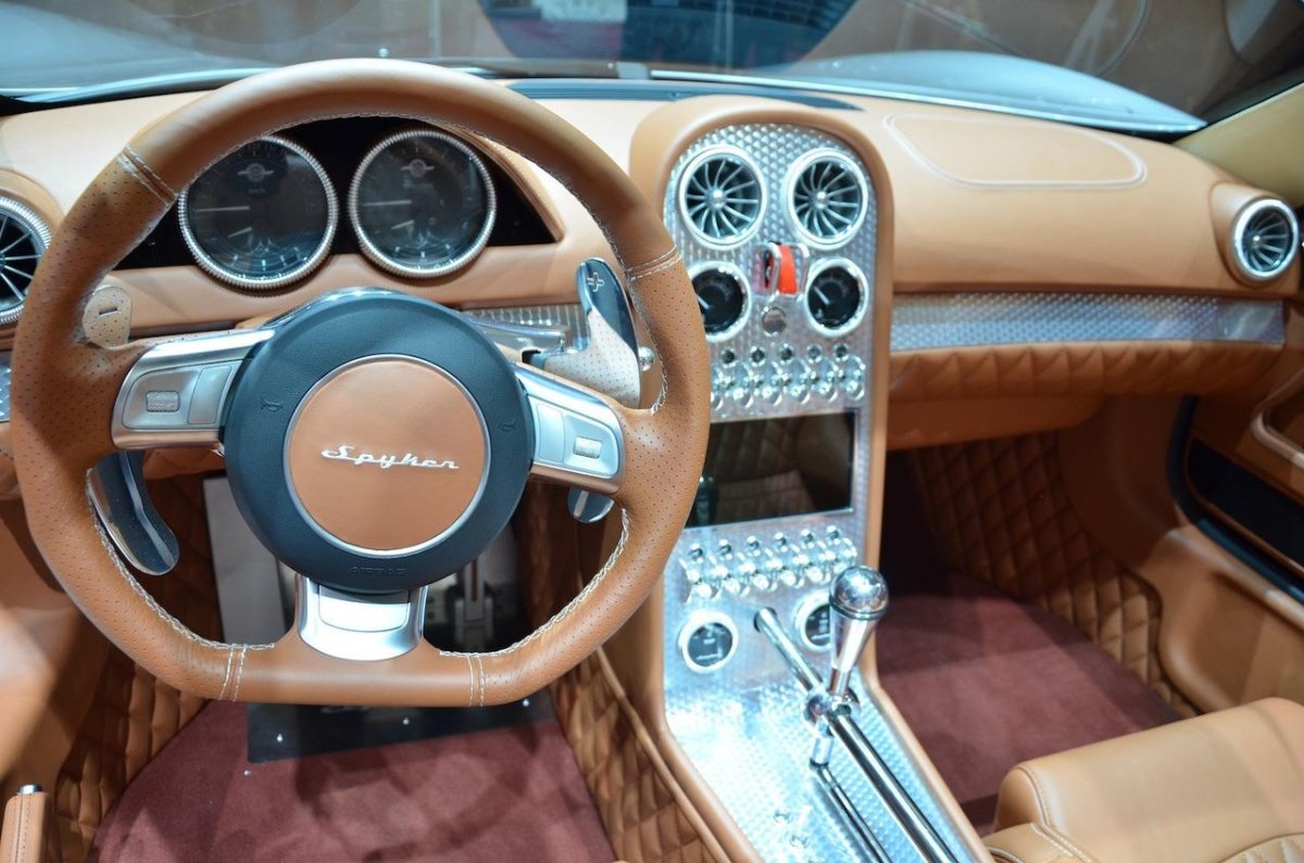 Spyker b6