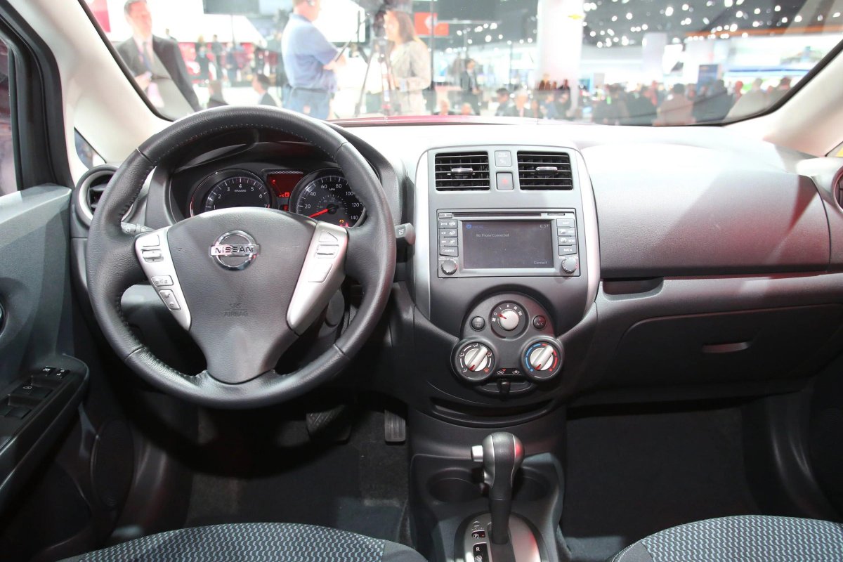 Nissan Note 2015 салон
