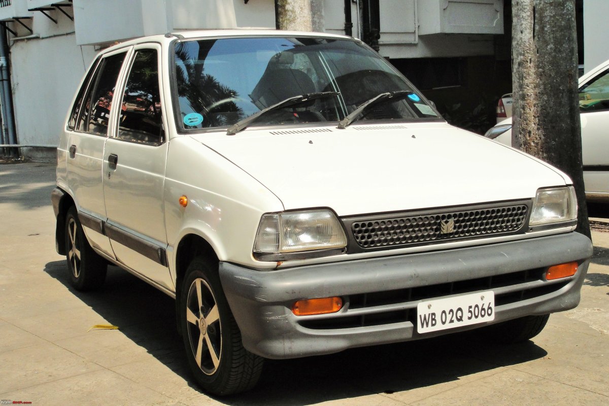 Автомобиль Maruti 800