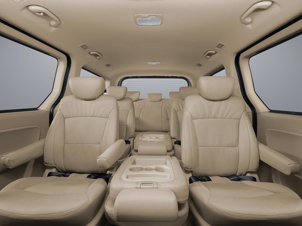 Hyundai h1 салон
