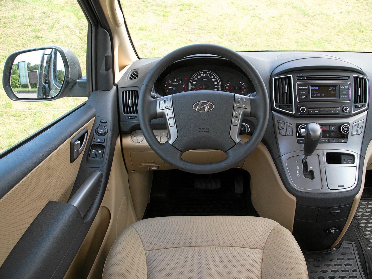 Hyundai h1 салон