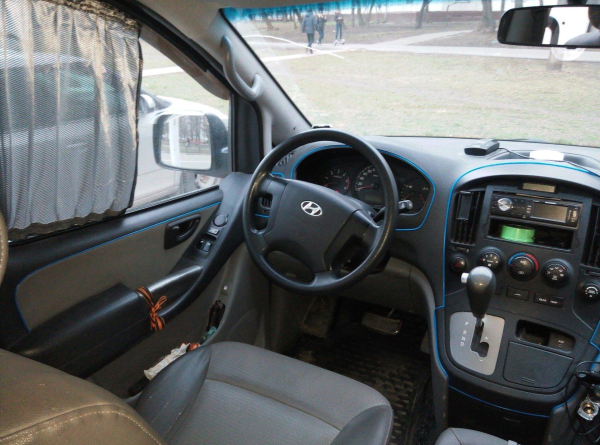 Hyundai h1 2008 салон