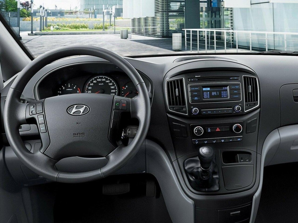 Android Hyundai Starex