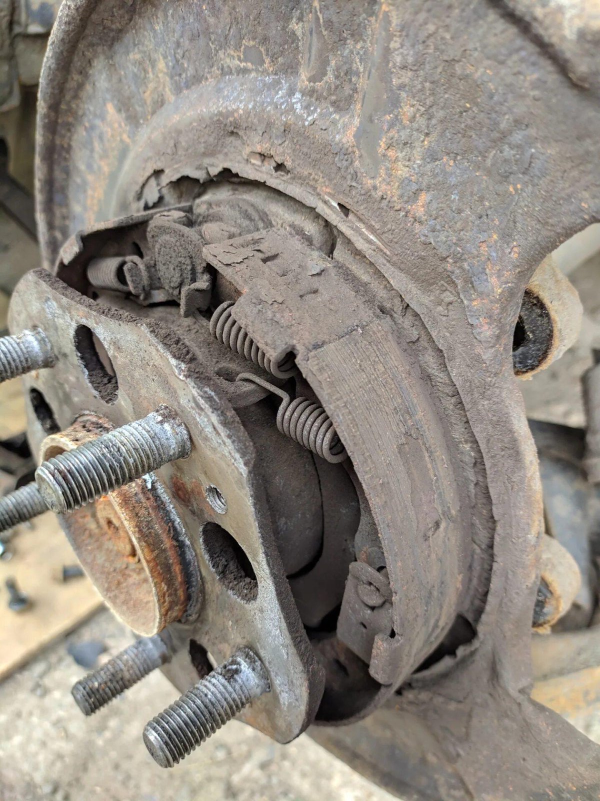 Колодки ручника Хонда СРВ задние