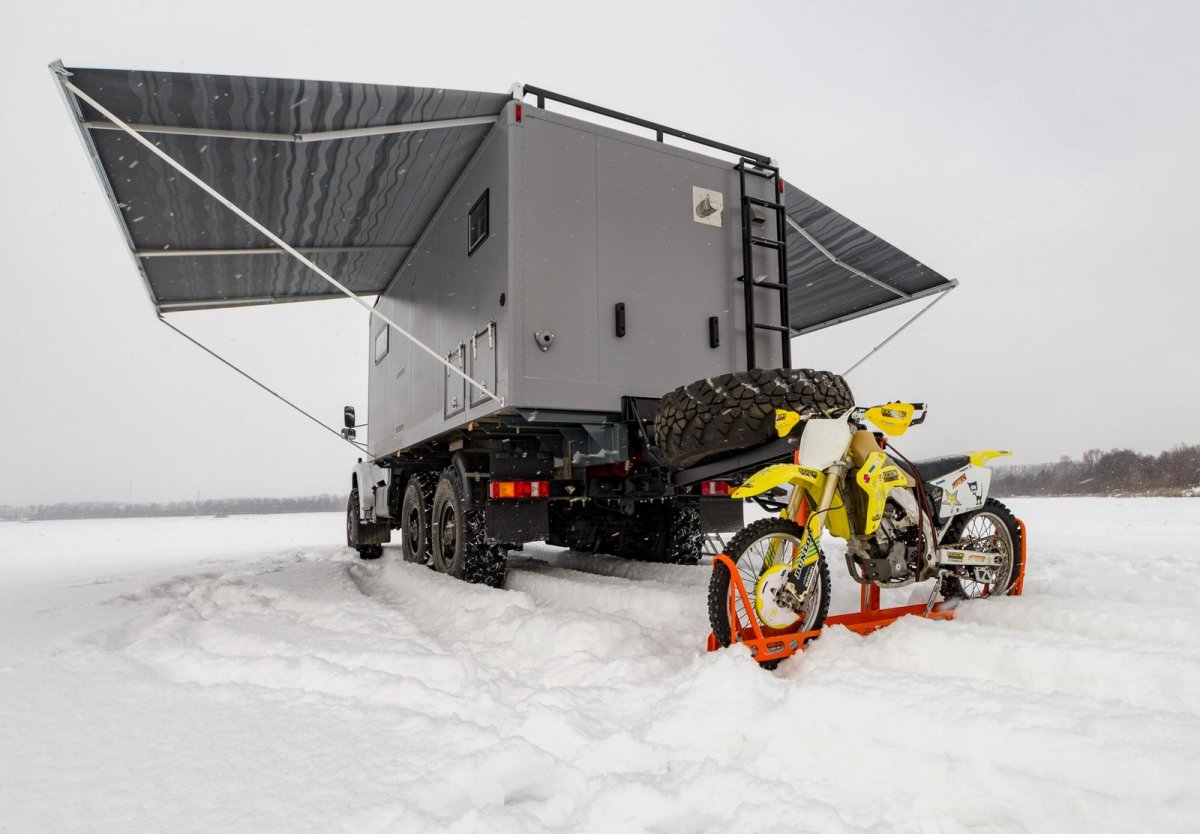 Урал Некст 6х6 автодом