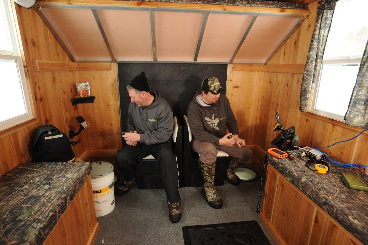 Домик для зимней рыбалки