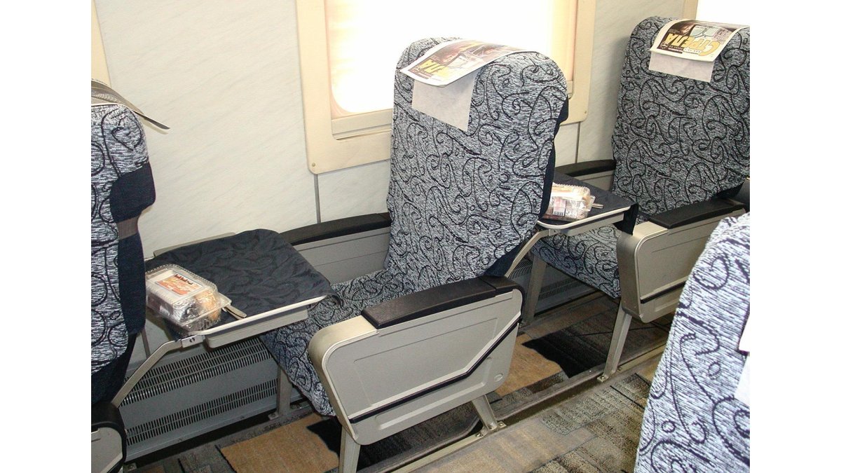 Фирменный поезд Москва Ярославль 102я