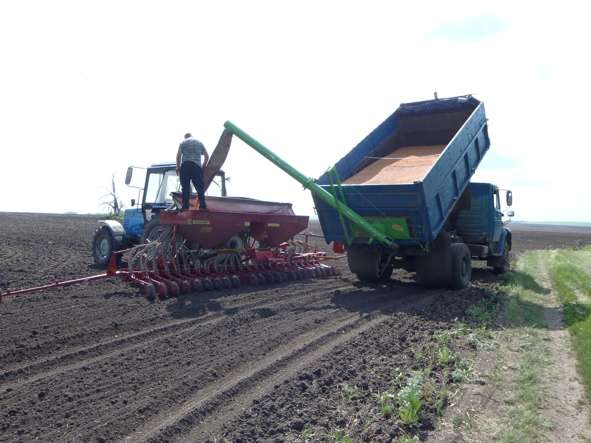 Загрузчик удобрений в сеялки