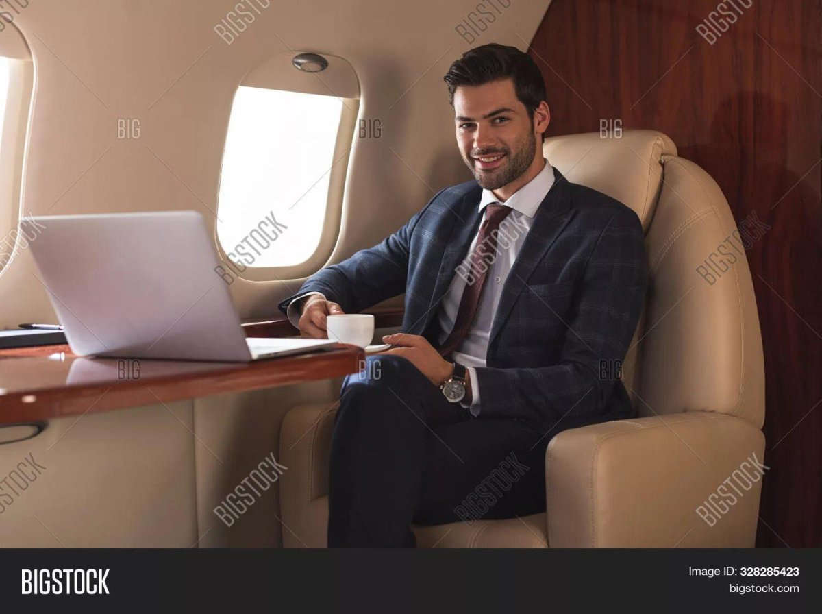 Бизнесмен в самолете