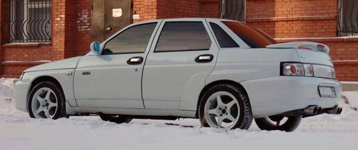 Бампер ВАЗ 21106