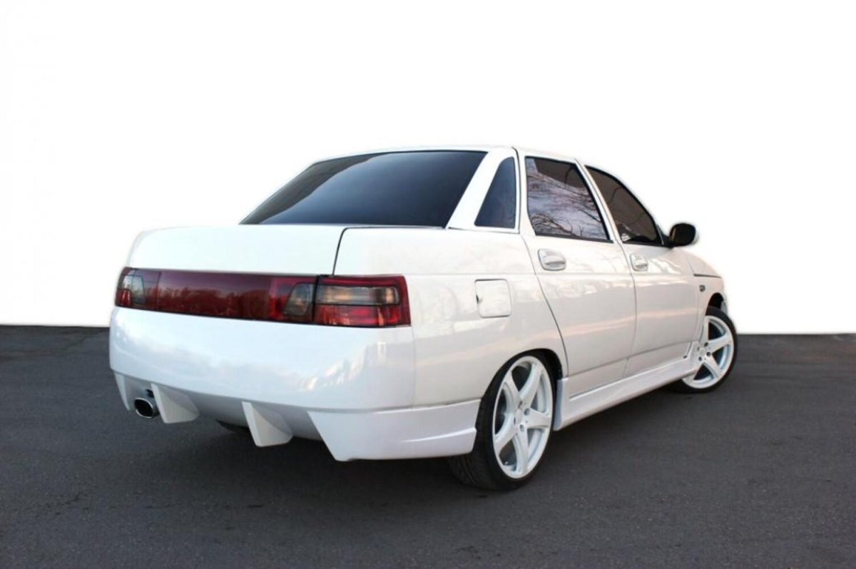 ВАЗ 2110 обвес Богдан