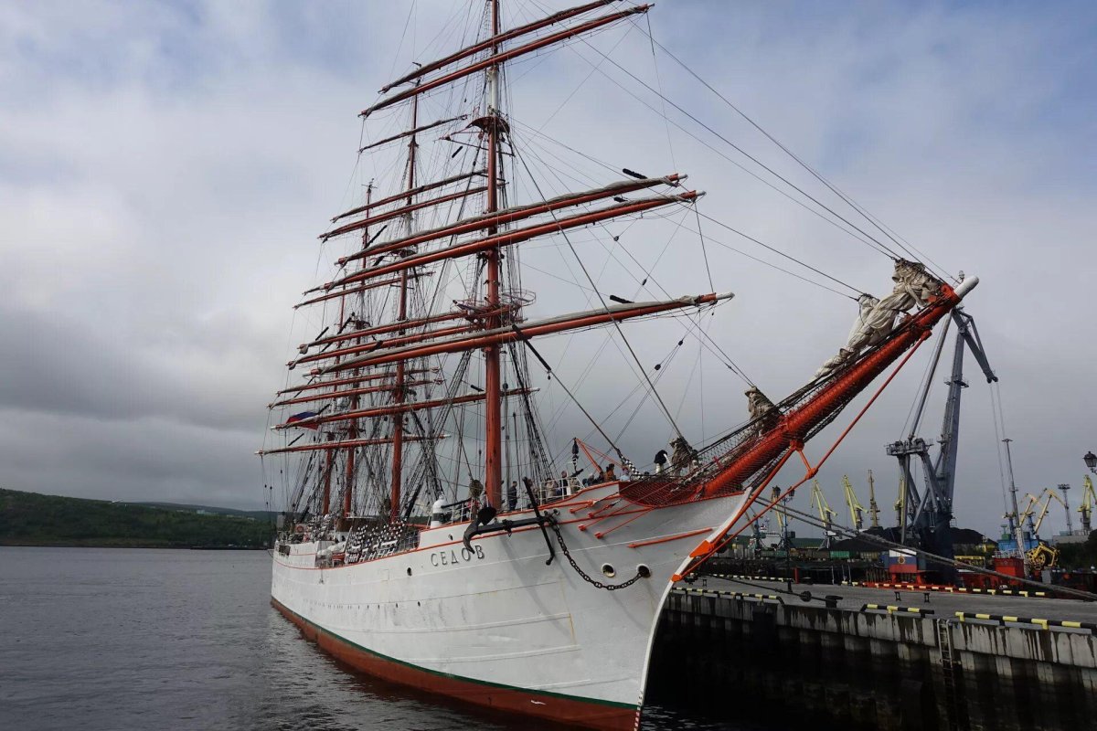 Четырехмачтовый Барк Седов