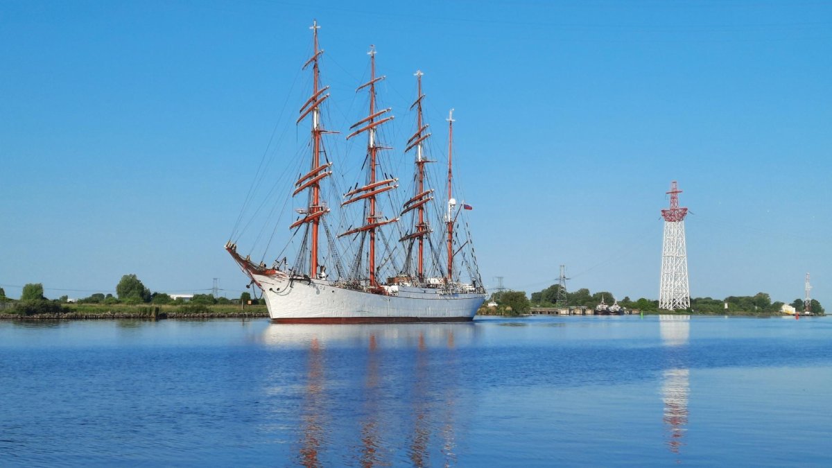 Парусник Седов