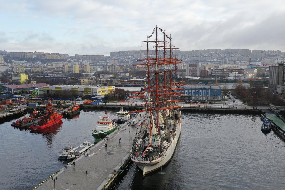 Корабль Седов Мурманск