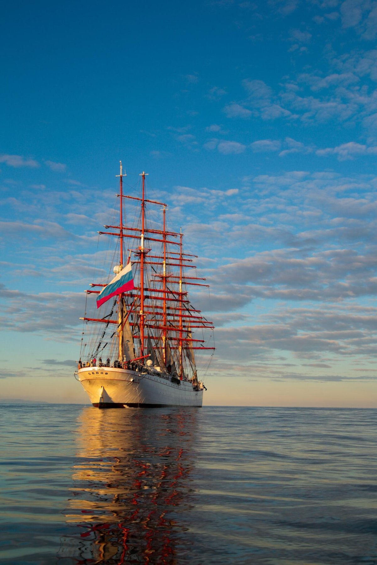 Парусник Седов