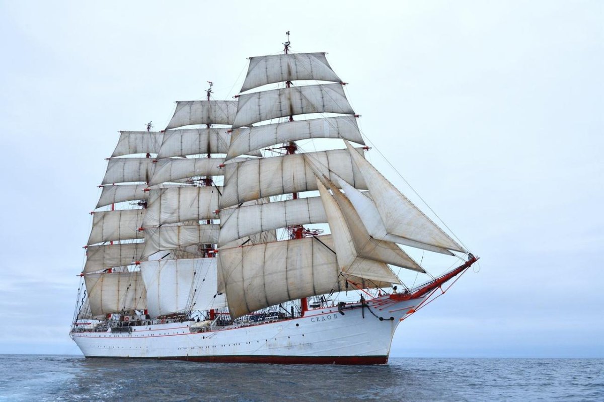 Крузенштерн парусник