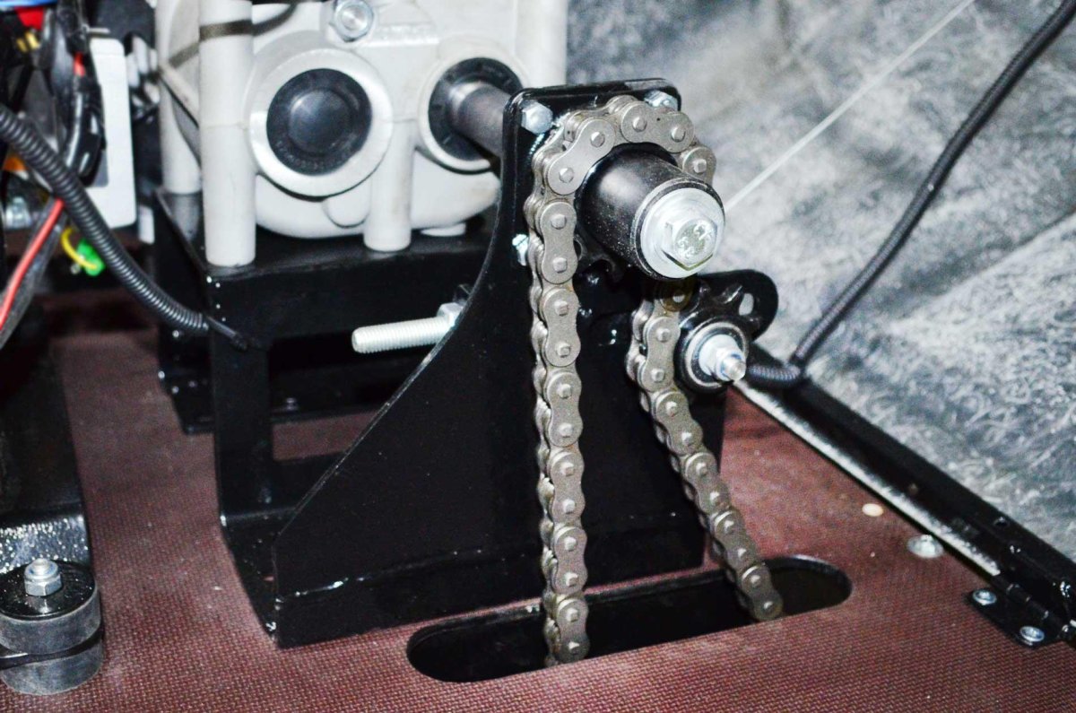 Реверс редуктор на мотобуксировщик БТС 500