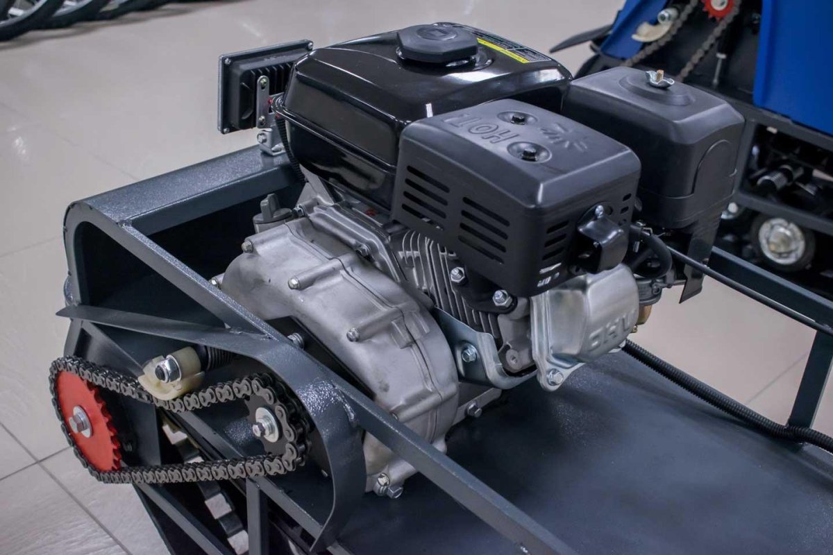 Мотобуксировщик Вепс