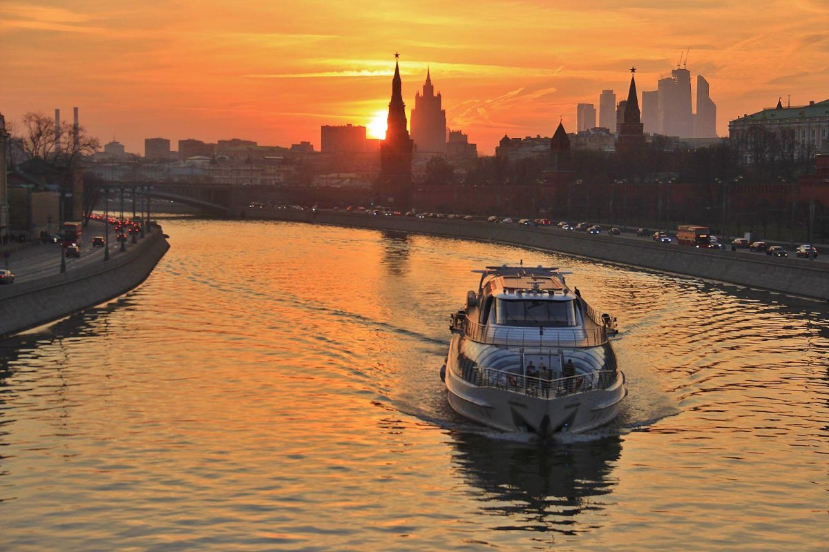 Корабль Radisson в Москве