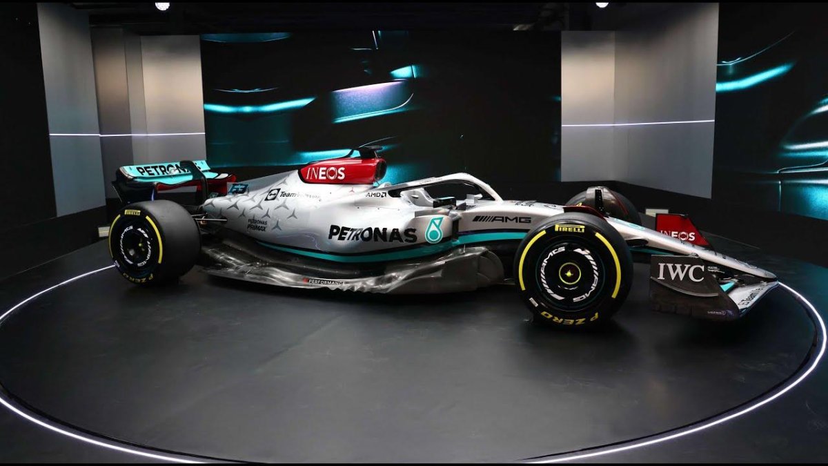 Mercedes w13 f1