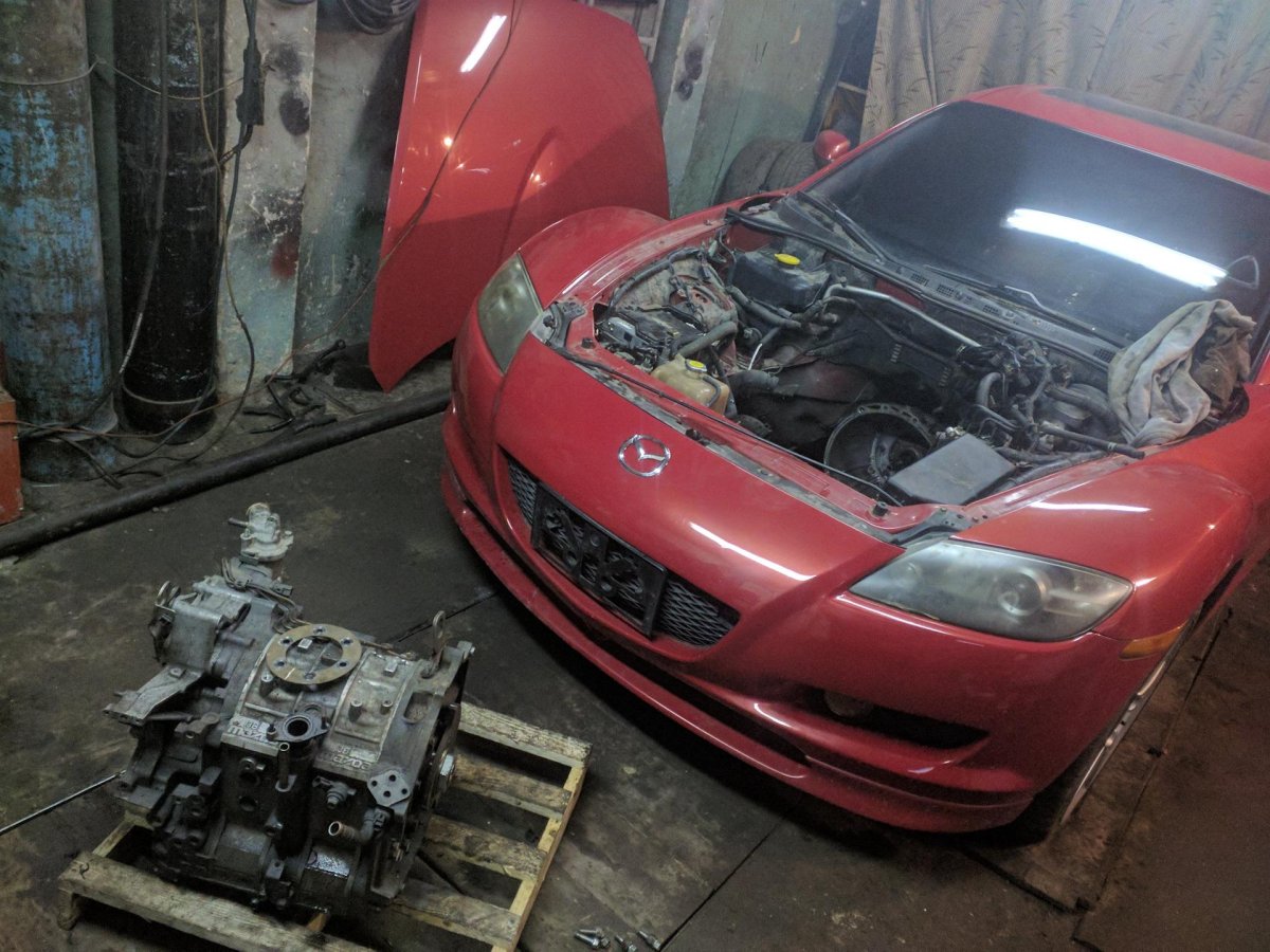 Роторная Мазда рх8