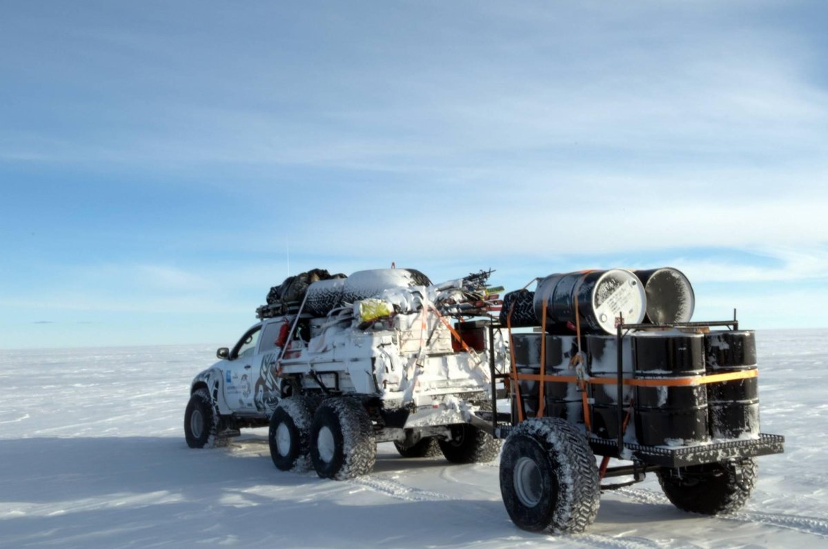 Автомобиль Арктика