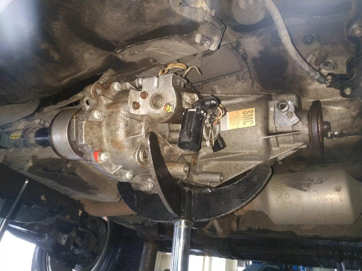 Раздаточная коробка Рекстон 2 вид снизу