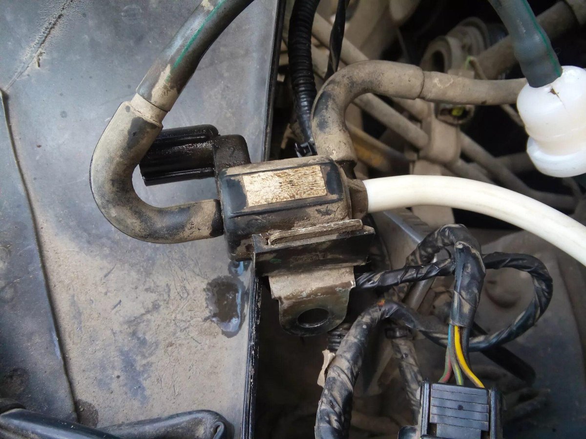 Клапан включения полного привода SSANGYONG Kyron