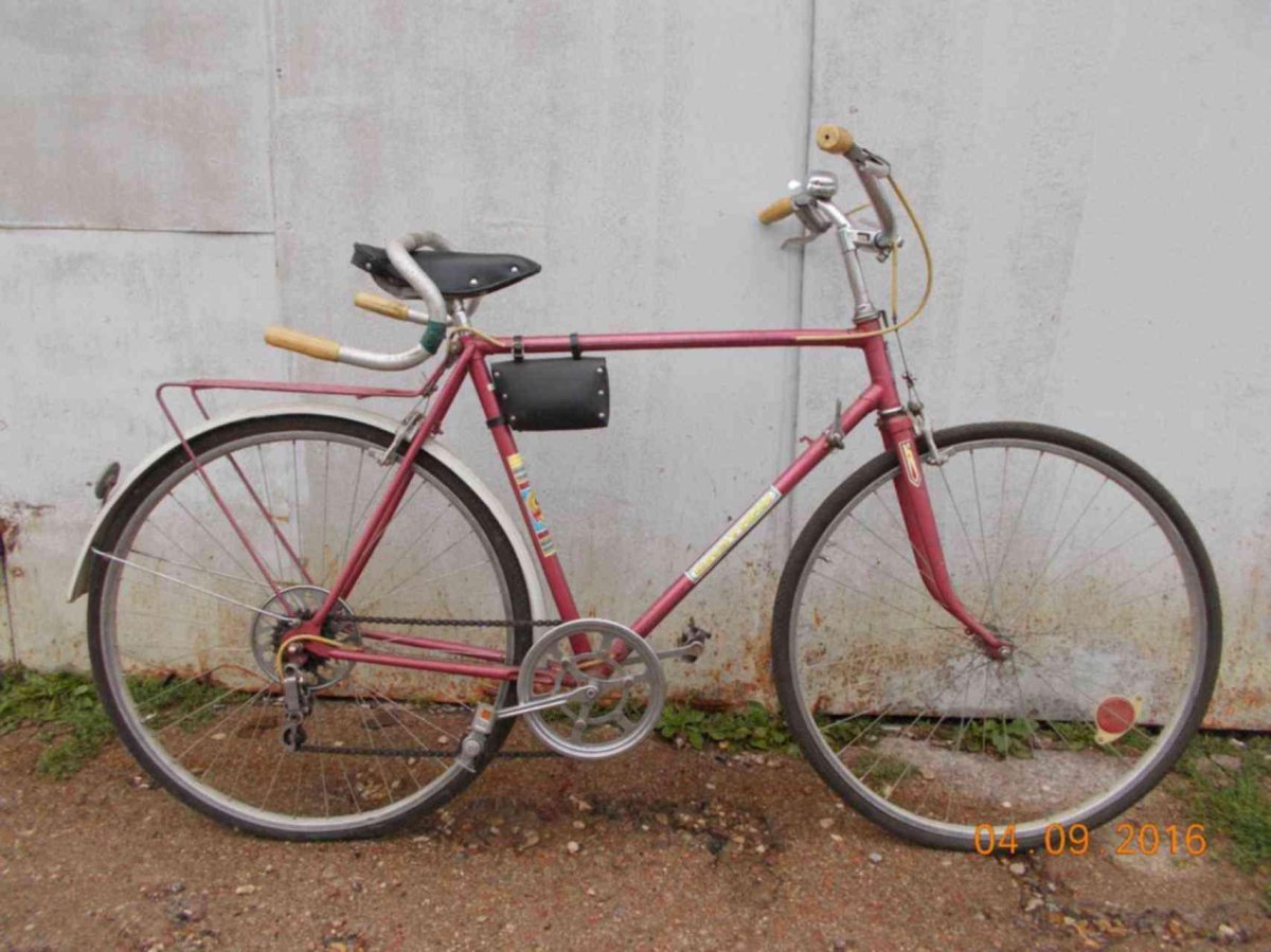 Шоссейный велосипед Спутник ХВЗ