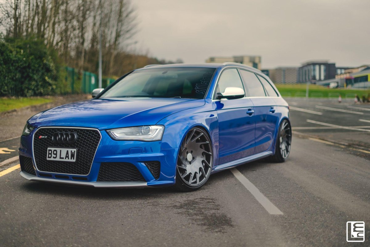 Audi rs4
