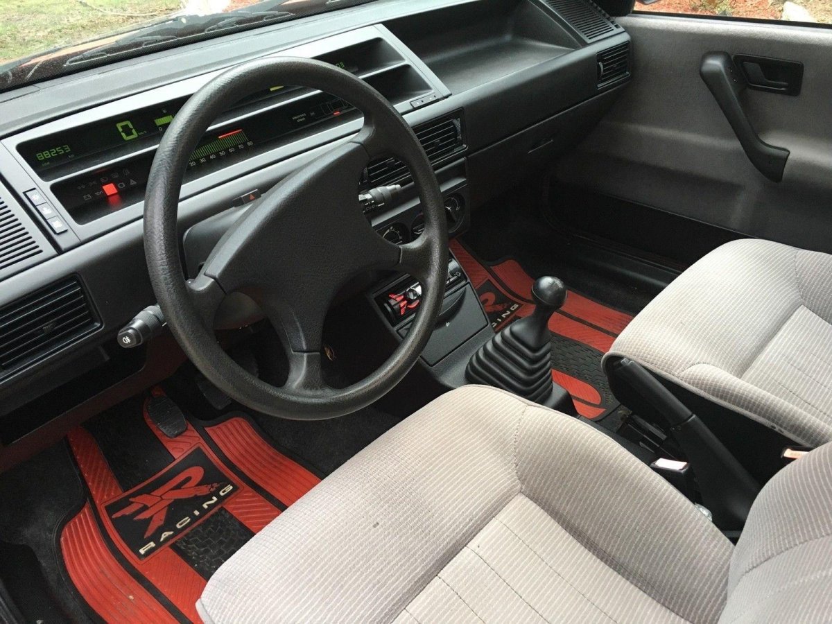 Fiat tipo 1989 салон