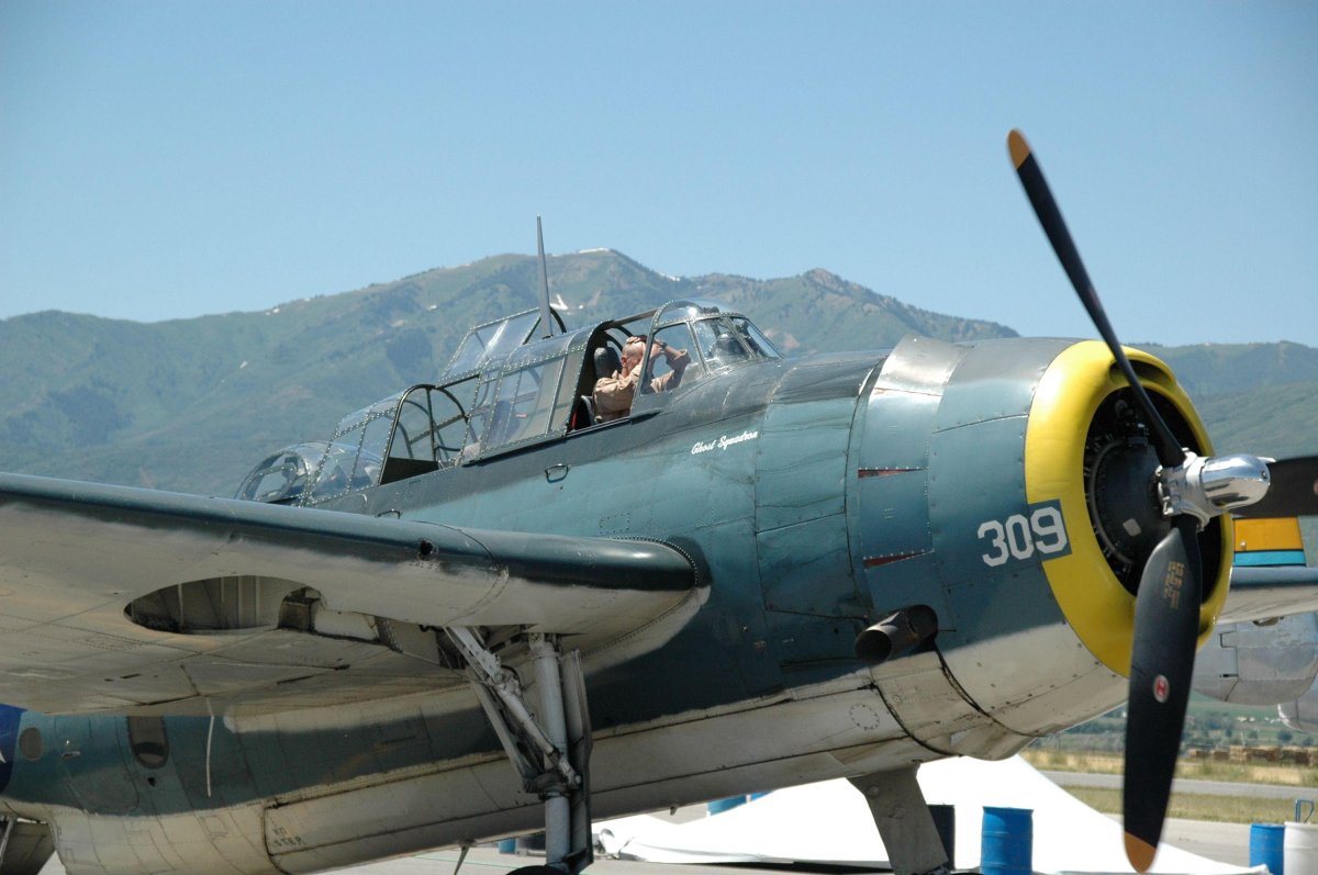 Торпедоносец Эвенджер палубный