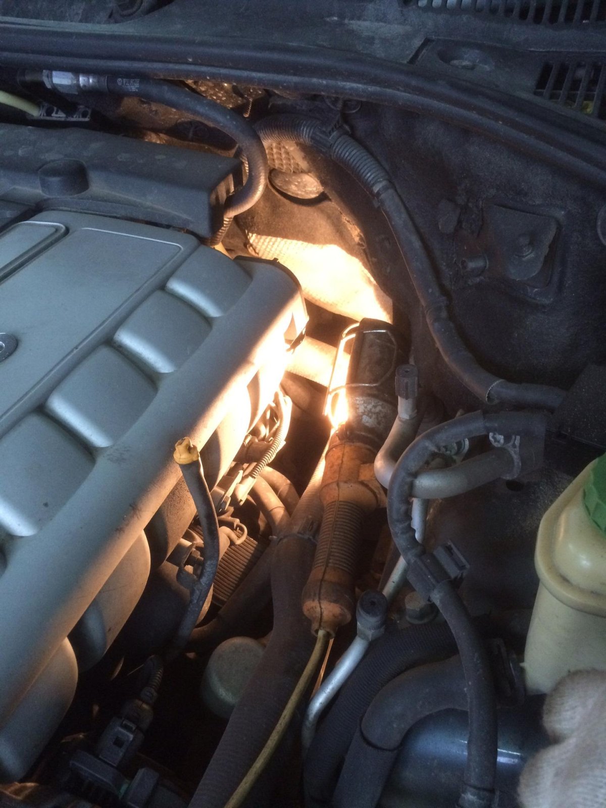 Датчик распредвала Туарег 3.6